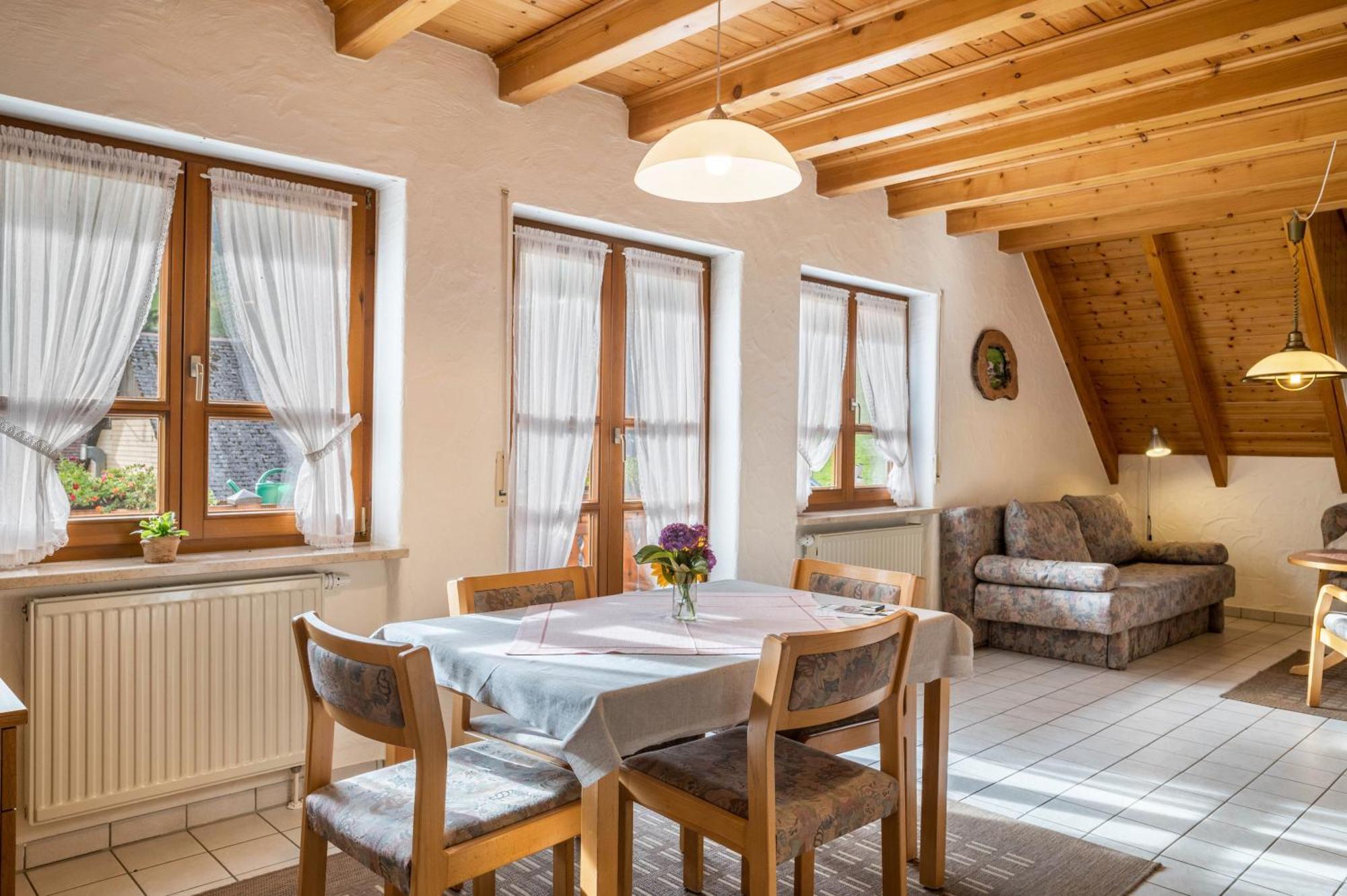 Gasthaus Zur Linde- Napf Oberried  Ngoại thất bức ảnh