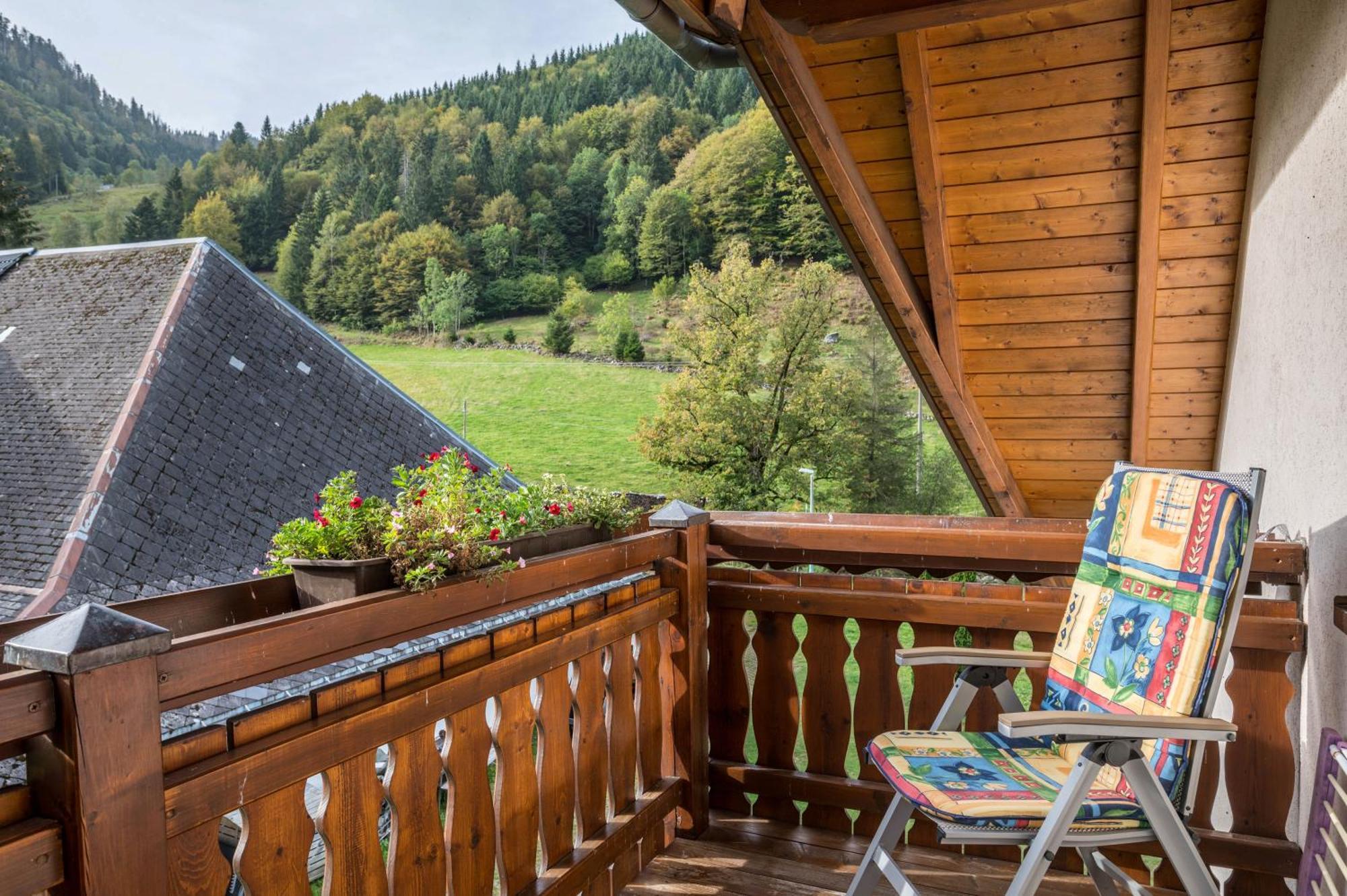 Gasthaus Zur Linde- Napf Oberried  Ngoại thất bức ảnh